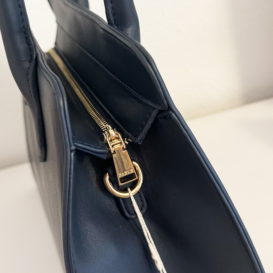 Ditsy Navy Medium Tote Bag – Bild 4