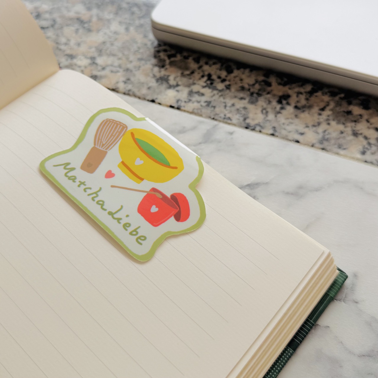 Magnetic Bookmark – Matchaliebe grün – Bild 2